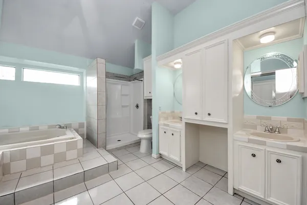 $2,095 | 15614 Barbarossa Drive, Houston, TX 77083