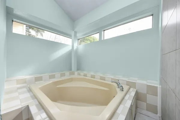 $2,095 | 15614 Barbarossa Drive, Houston, TX 77083