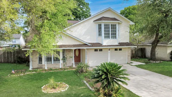 $2,095 | 15614 Barbarossa Drive, Houston, TX 77083
