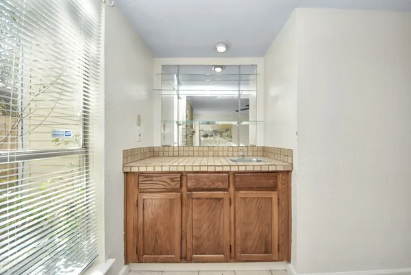 $2,095 | 15614 Barbarossa Drive, Houston, TX 77083