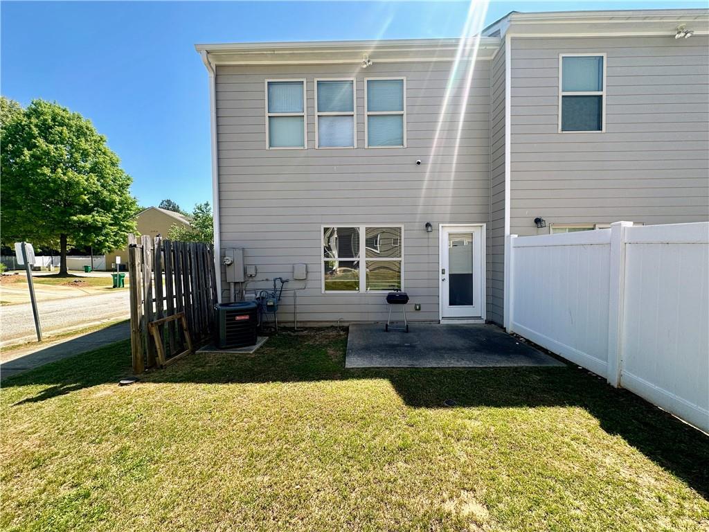 2655 Avanti Way Decatur, GA 30035 - Photo 12 of 12 a view of a house with backyard