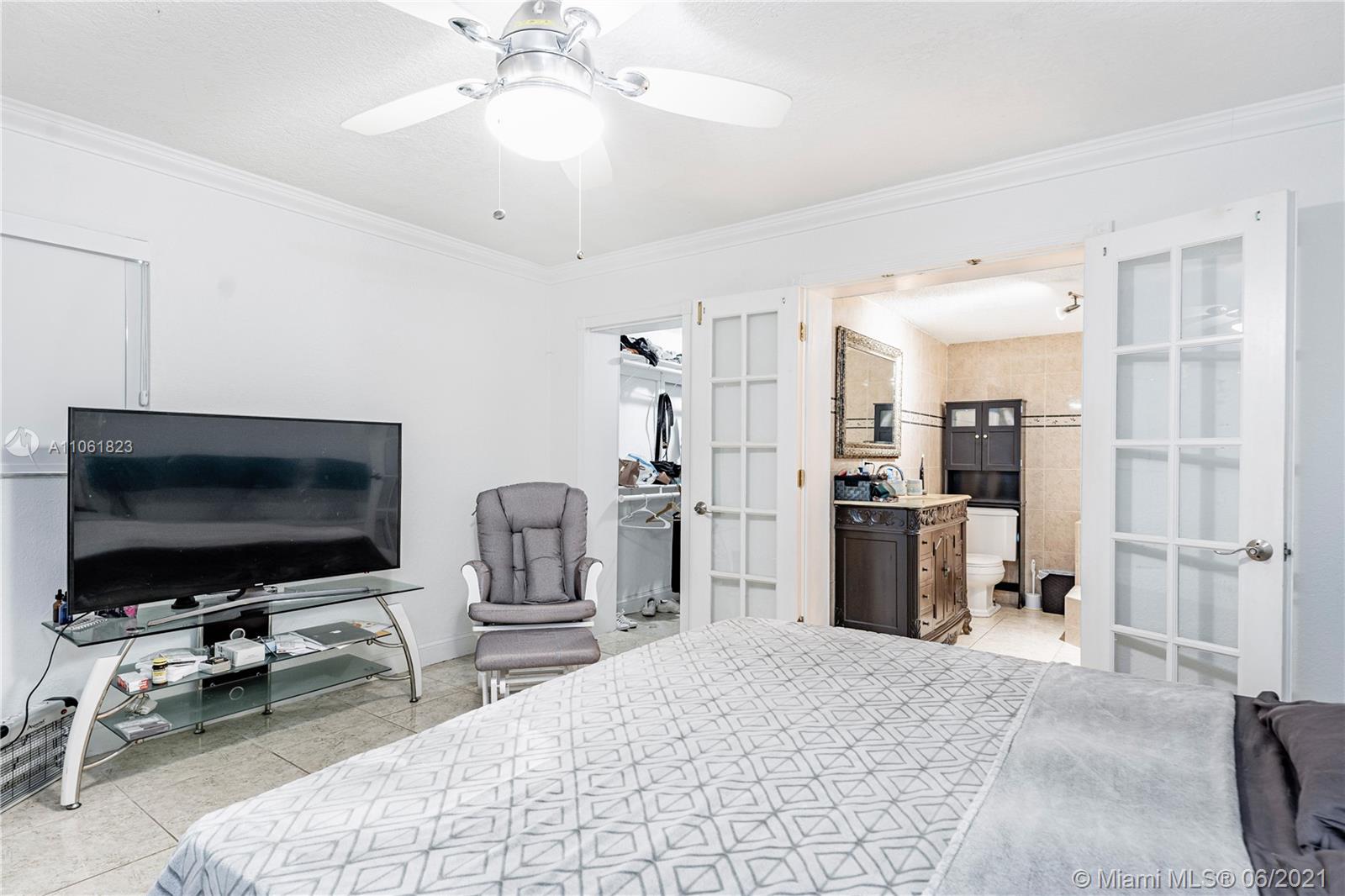 7261 Northwest 169th Street Hialeah, FL 33015 - Photo 17 of 43