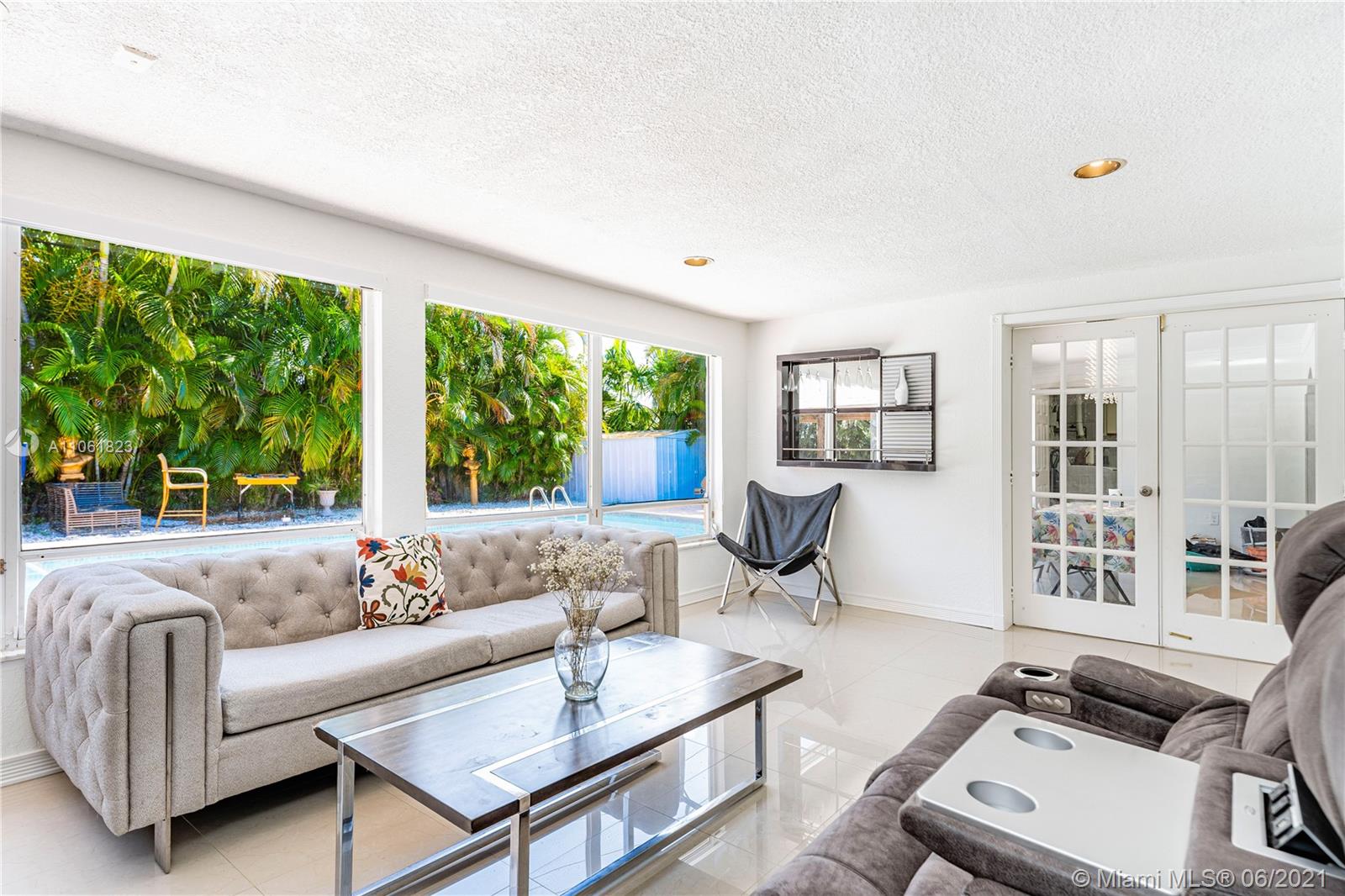 7261 Northwest 169th Street Hialeah, FL 33015 - Photo 28 of 43