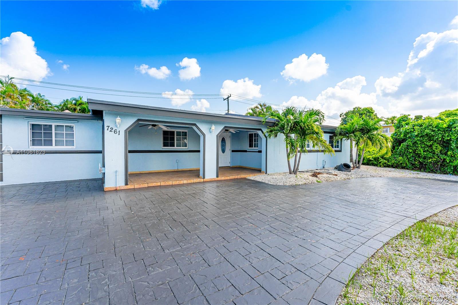 7261 Northwest 169th Street Hialeah, FL 33015 - Photo 31 of 43