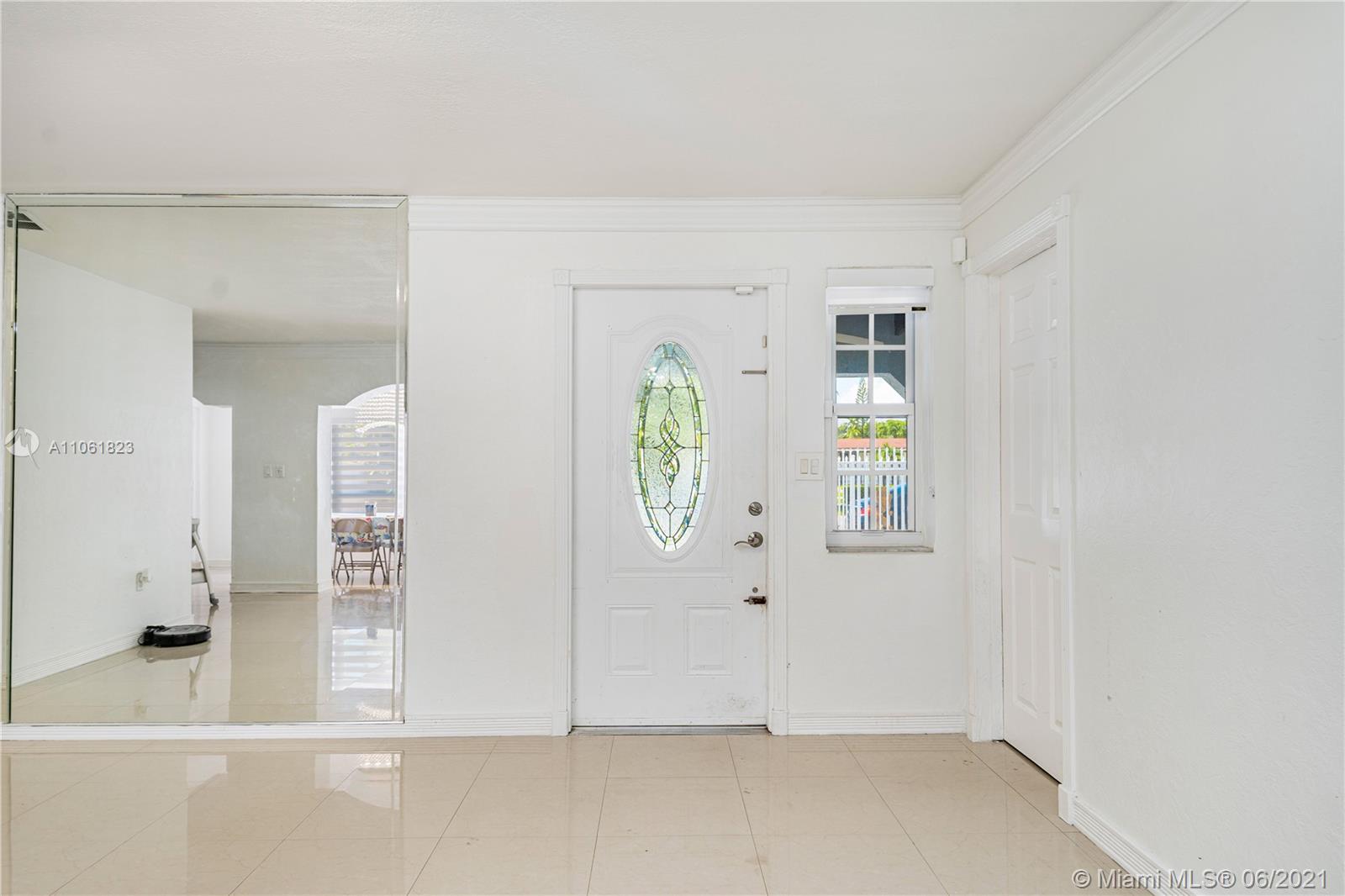 7261 Northwest 169th Street Hialeah, FL 33015 - Photo 38 of 43