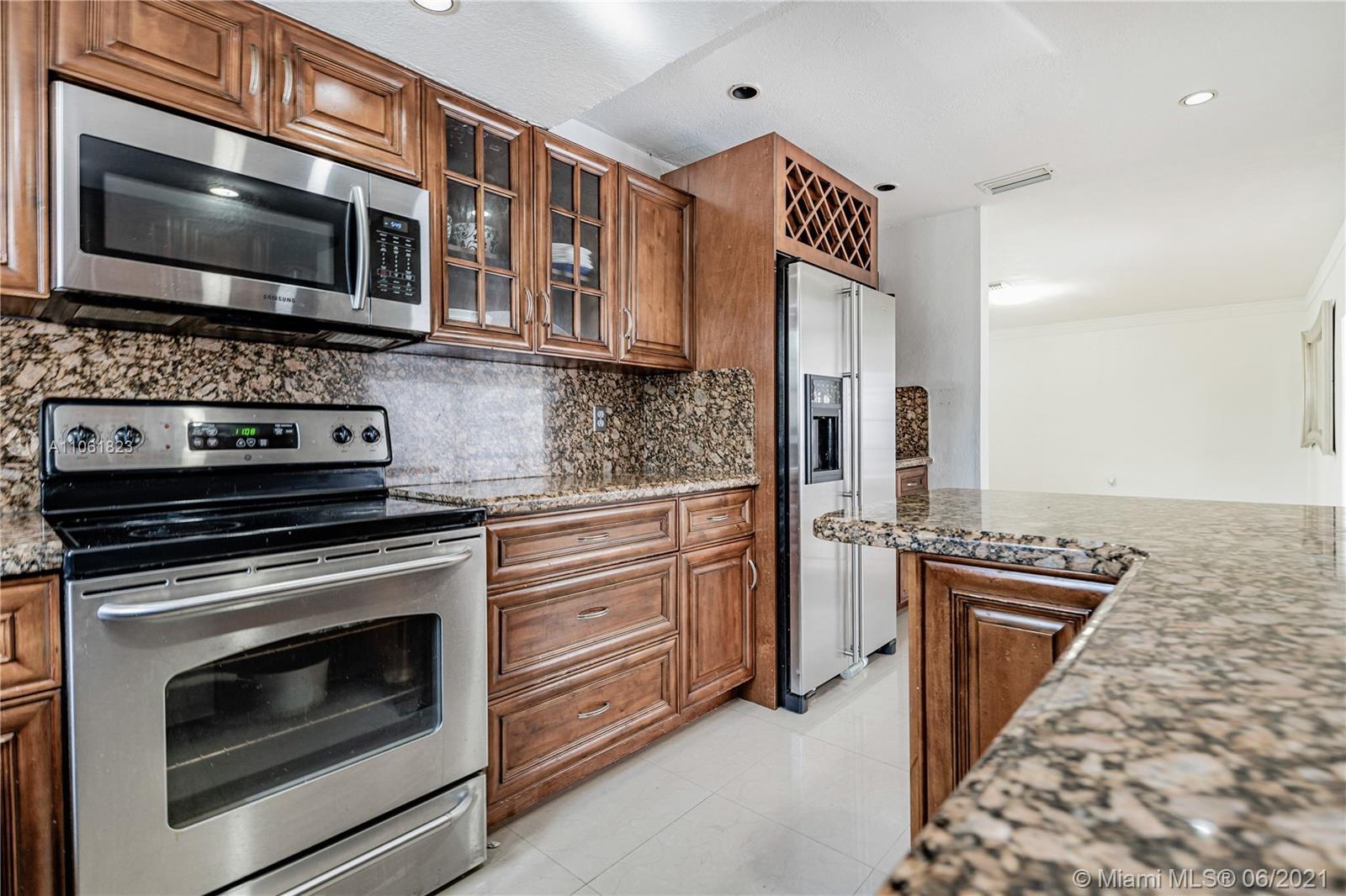 7261 Northwest 169th Street Hialeah, FL 33015 - Photo 42 of 43