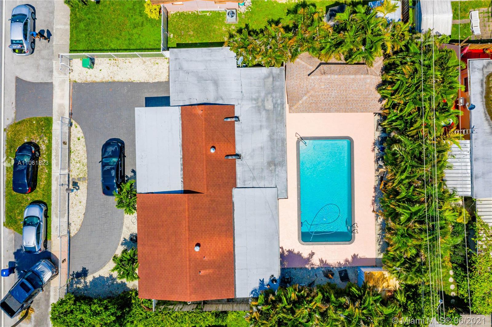 7261 Northwest 169th Street Hialeah, FL 33015 - Photo 9 of 43