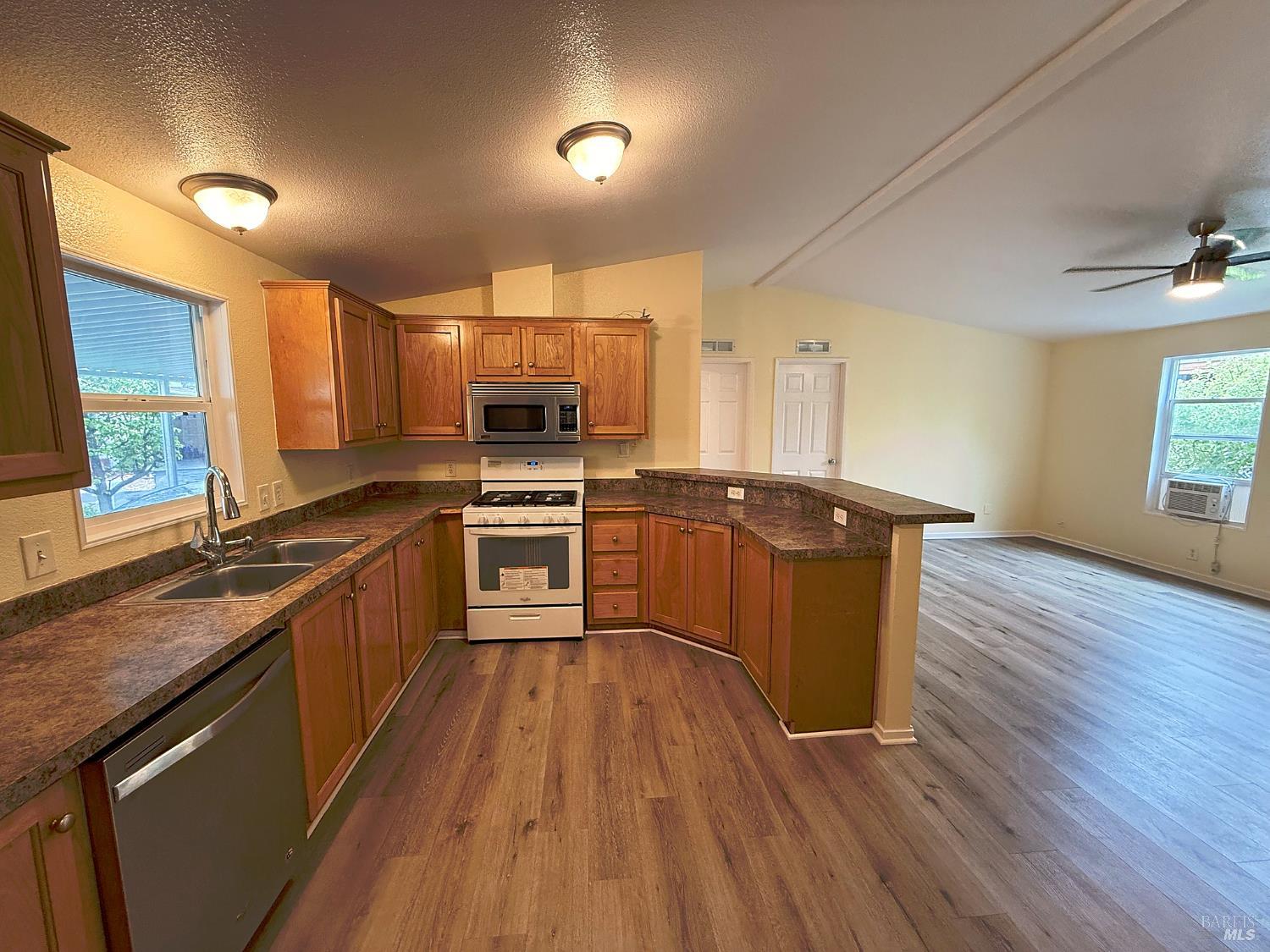 127 Apple Lane Santa Rosa, CA 95407 - Photo 21 of 32