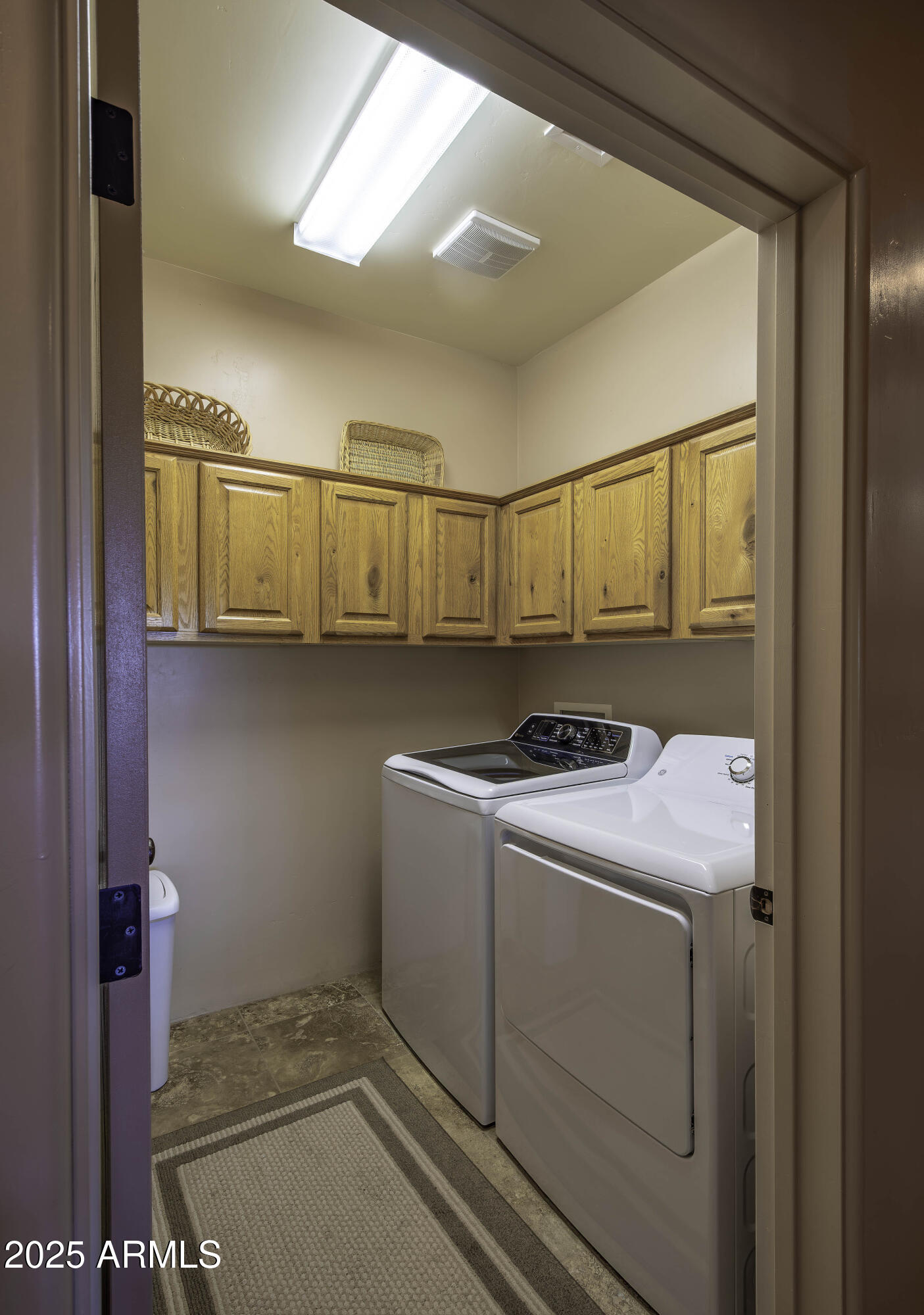 17433 East Quail Track Road Rio Verde, AZ 85263 - Photo 29 of 32 Laundry Room