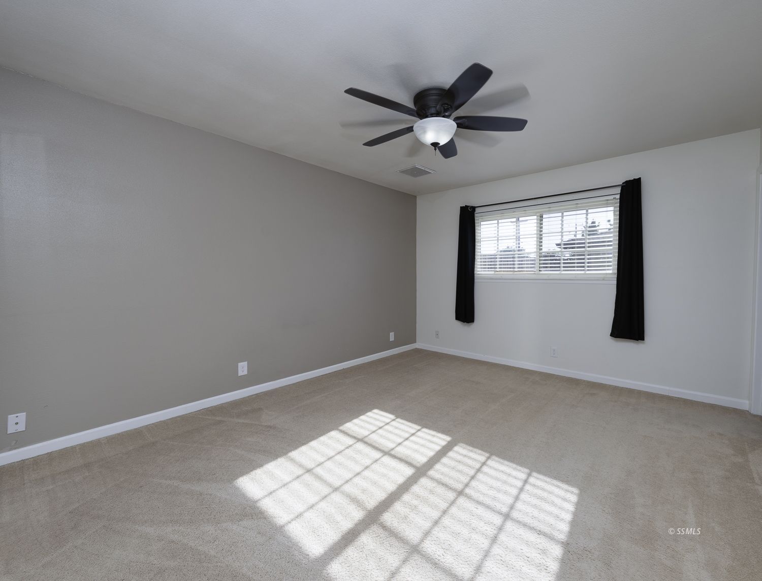 705 West Graaf Avenue Ridgecrest, CA 93555 - Photo 14 of 24