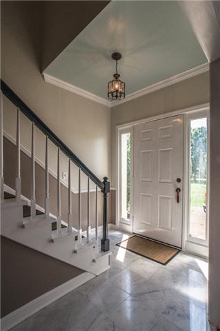 615 Gen George Patton Road Nashville, TN 37221 - Photo 4 of 20 Inviting foyer...