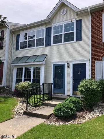 $2,400 | 151 Gregory Lane, Franklin Park, NJ 08823