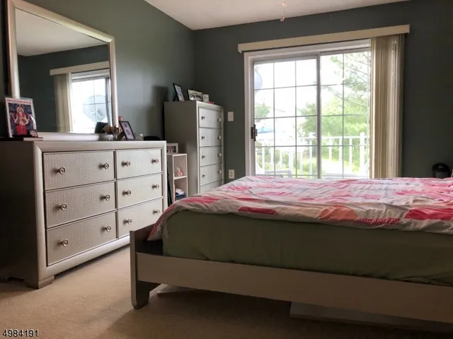 $2,400 | 151 Gregory Lane, Franklin Park, NJ 08823