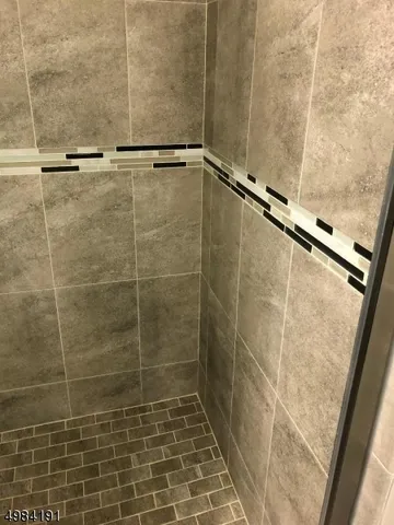 $2,400 | 151 Gregory Lane, Franklin Park, NJ 08823