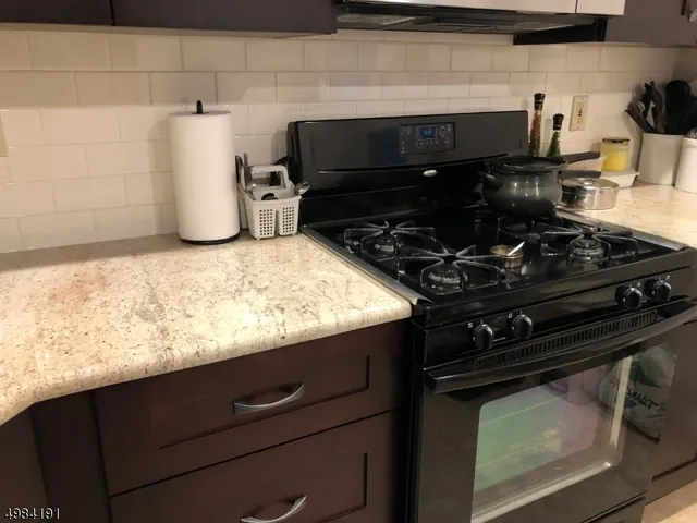 $2,400 | 151 Gregory Lane, Franklin Park, NJ 08823