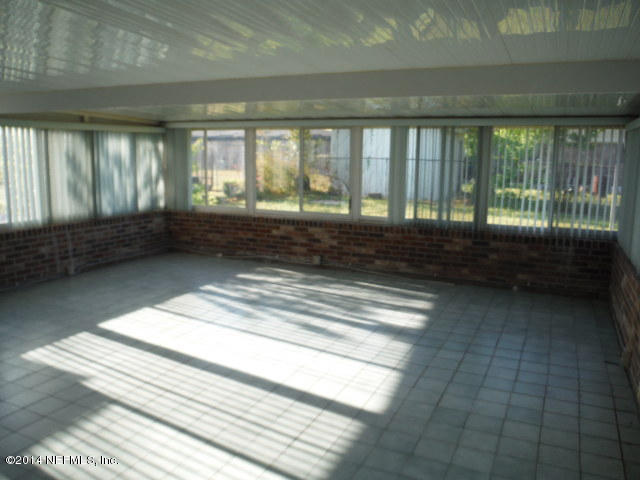 4360 Bedivere Road Jacksonville, FL 32208 - Photo 19 of 24 DSCF2596