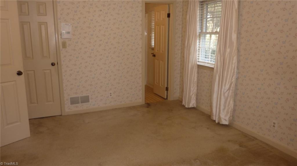 2725 Farmbrook Road Winston-Salem, NC 27103 - Photo 14 of 20 Gallery Image 14