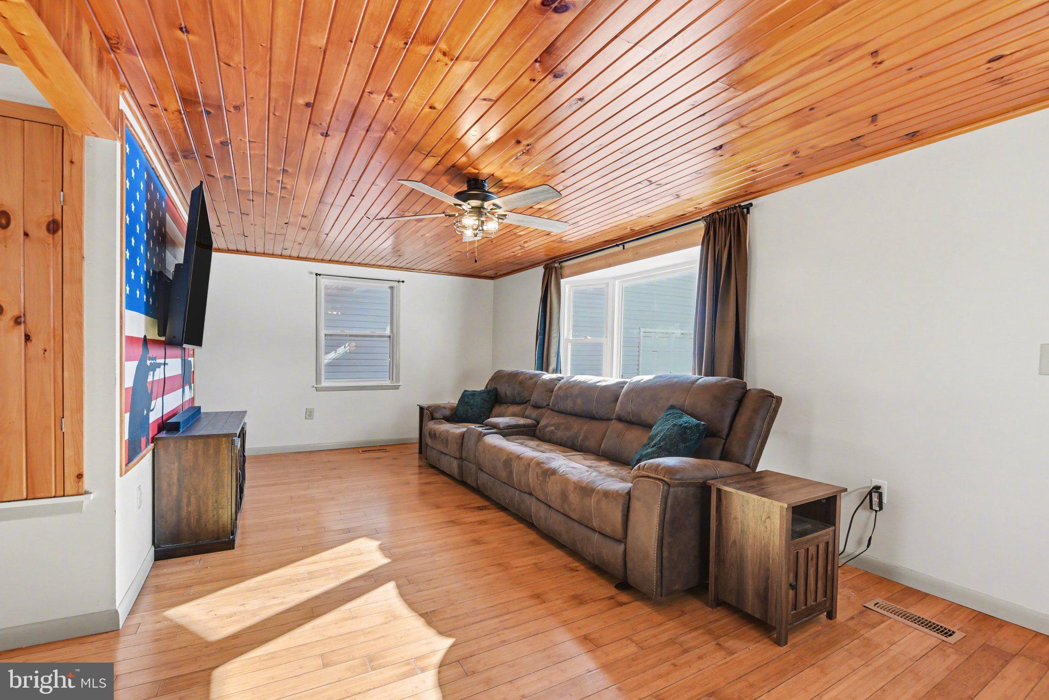 161 Windy Hill Road Duncannon, PA 17020 - Photo 6 of 29 Perfect spot for large screen TV