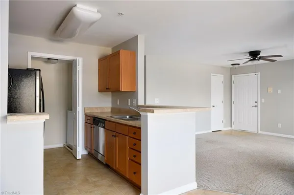 $175,000 | 113 Oak Wind Drive, Unit 202, Advance, NC 27006