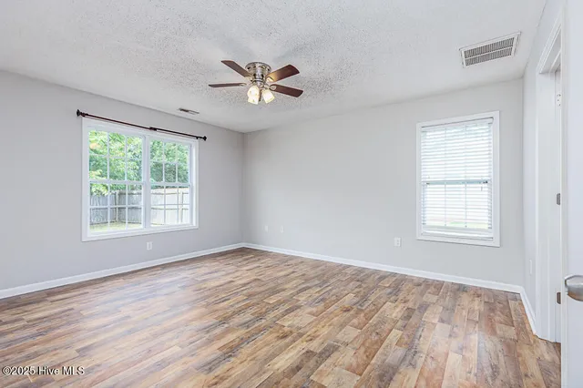 $285,000 | 2916 Judge Manly Drive, New Bern, NC 28562