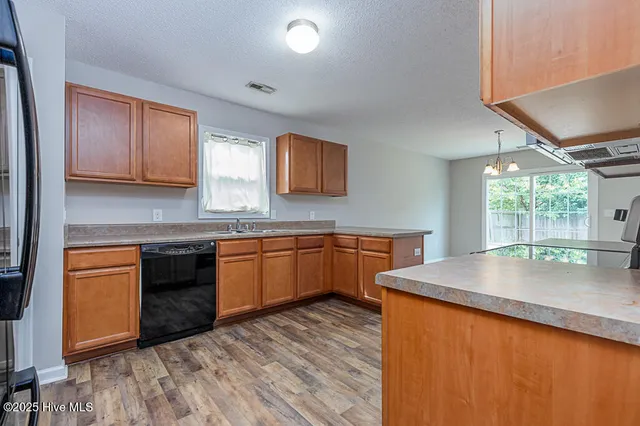 $285,000 | 2916 Judge Manly Drive, New Bern, NC 28562