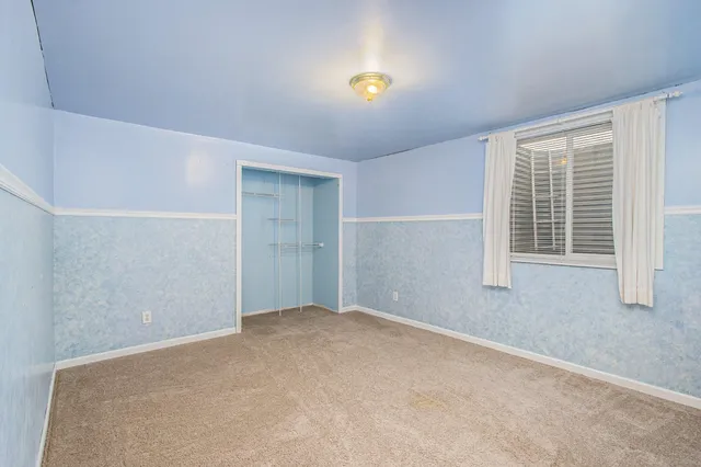 $359,900 | 6189 Clovermeadows Avenue, Scotts, MI 49088