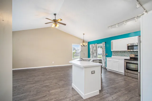 $359,900 | 6189 Clovermeadows Avenue, Scotts, MI 49088