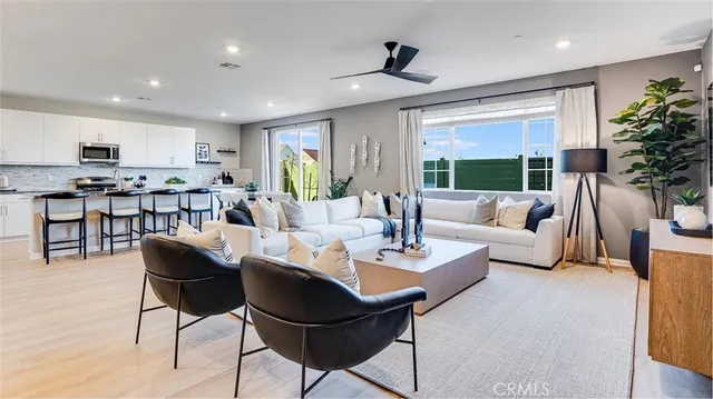 $539,890 | 17562 Bassets Street, Hesperia, CA 92345