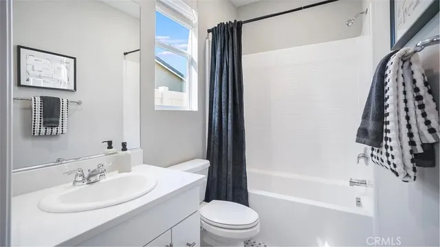 $539,890 | 17562 Bassets Street, Hesperia, CA 92345