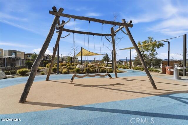 26665 Blue Hls Loop Stevenson Ranch, CA 91381 - Photo 5 of 17