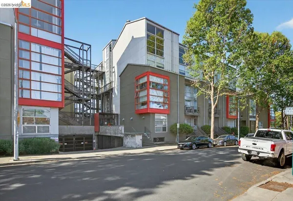 $353,400 | 1007 41st Street, Unit 513, Emeryville, CA 94608