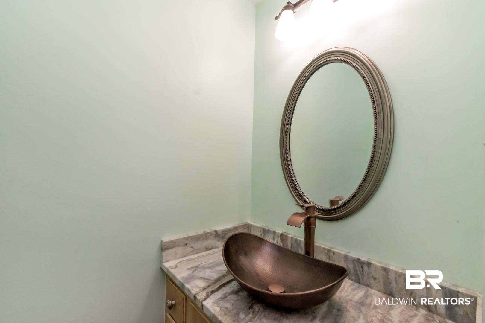 1071 Southern Way Court Mobile, AL 36609 - Photo 15 of 44 Half Bath