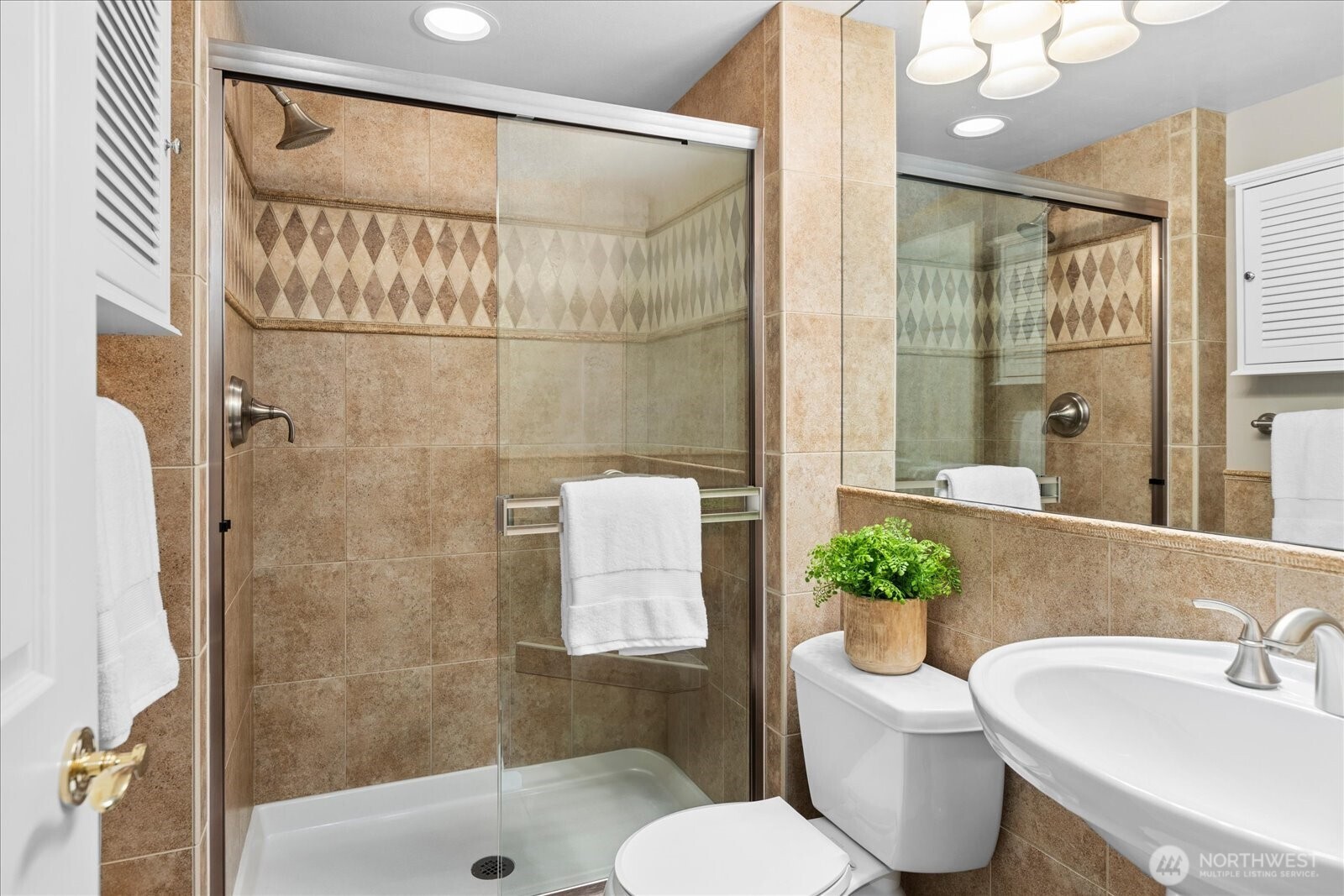 18107 85th Place West Edmonds, WA 98026 - Photo 25 of 40