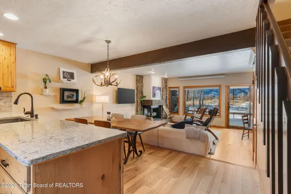 $1,570,000 | 400 Sagebrush Drive, Unit 93C, Jackson, WY 83001
