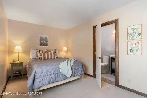 $1,570,000 | 400 Sagebrush Drive, Unit 93C, Jackson, WY 83001