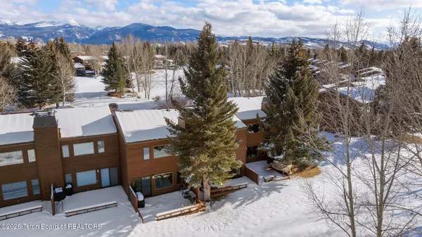 $1,570,000 | 400 Sagebrush Drive, Unit 93C, Jackson, WY 83001