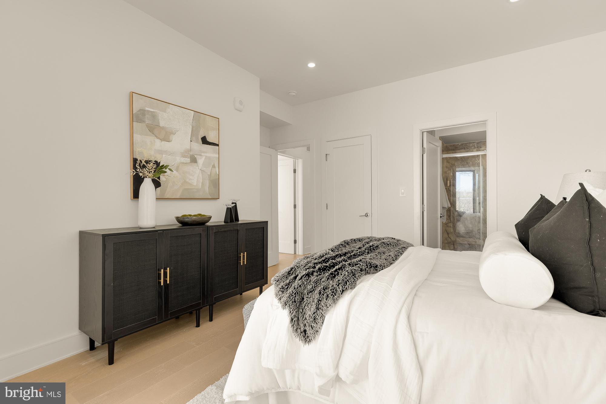 1850 Capitol Avenue Northeast, Unit 2 Washington, DC 20002 - Photo 14 of 41