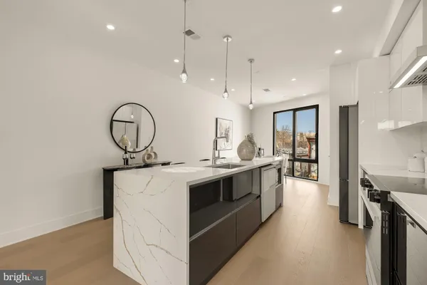 $769,000 | 1850 Capitol Avenue Northeast, Unit 2, Washington, DC 20002