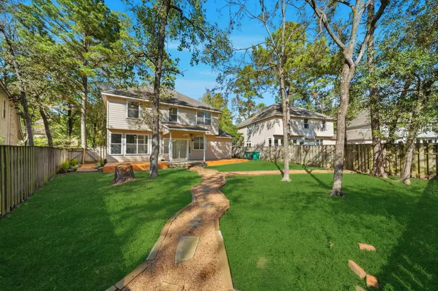 $509,999 | 82 North Apple Springs Circle, The Woodlands, TX 77382