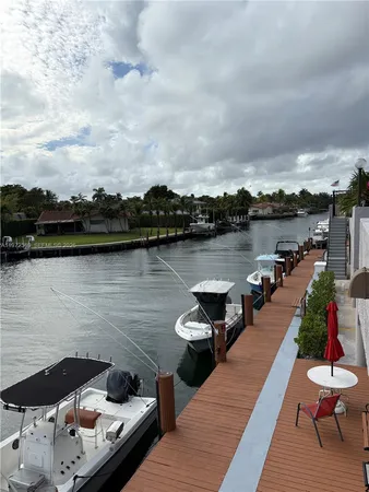 $2,800 | 2500 Northeast 135th Street, Unit 502, North Miami, FL 33181