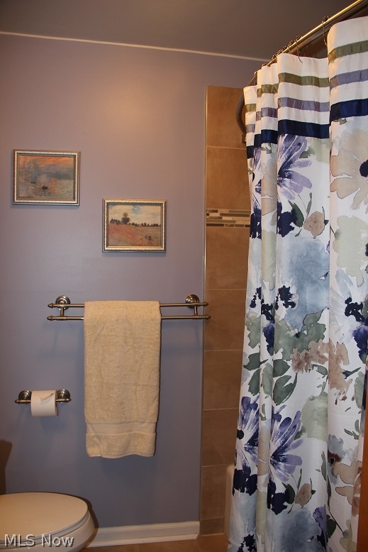3986 Leewood Road Stow, OH 44224 - Photo 18 of 25 Shower side of Main Bath