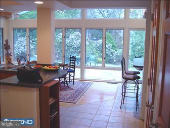 2060 Matson Circle Villanova, PA 19085 - Photo 3 of 6