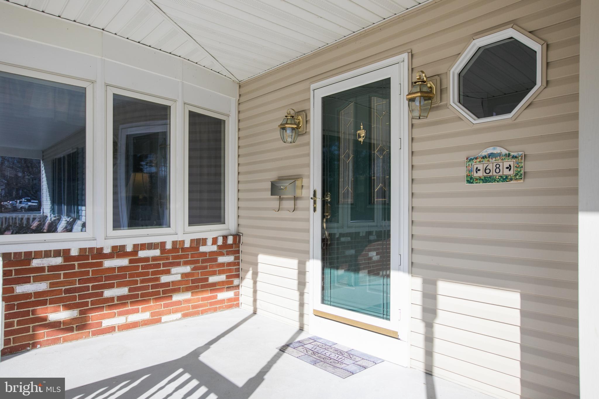 68 Winding Way Road Stratford, NJ 08084 - Photo 5 of 32 front entrance