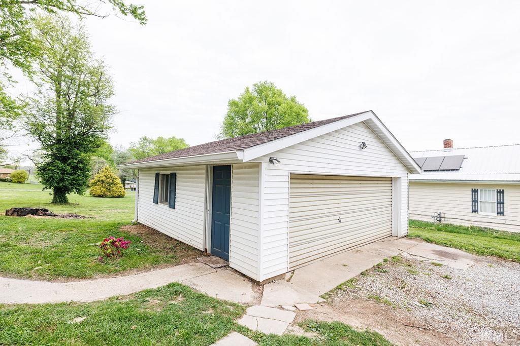 1176 West Popcorn Road Bloomington, IN 47403 - Photo 5 of 36