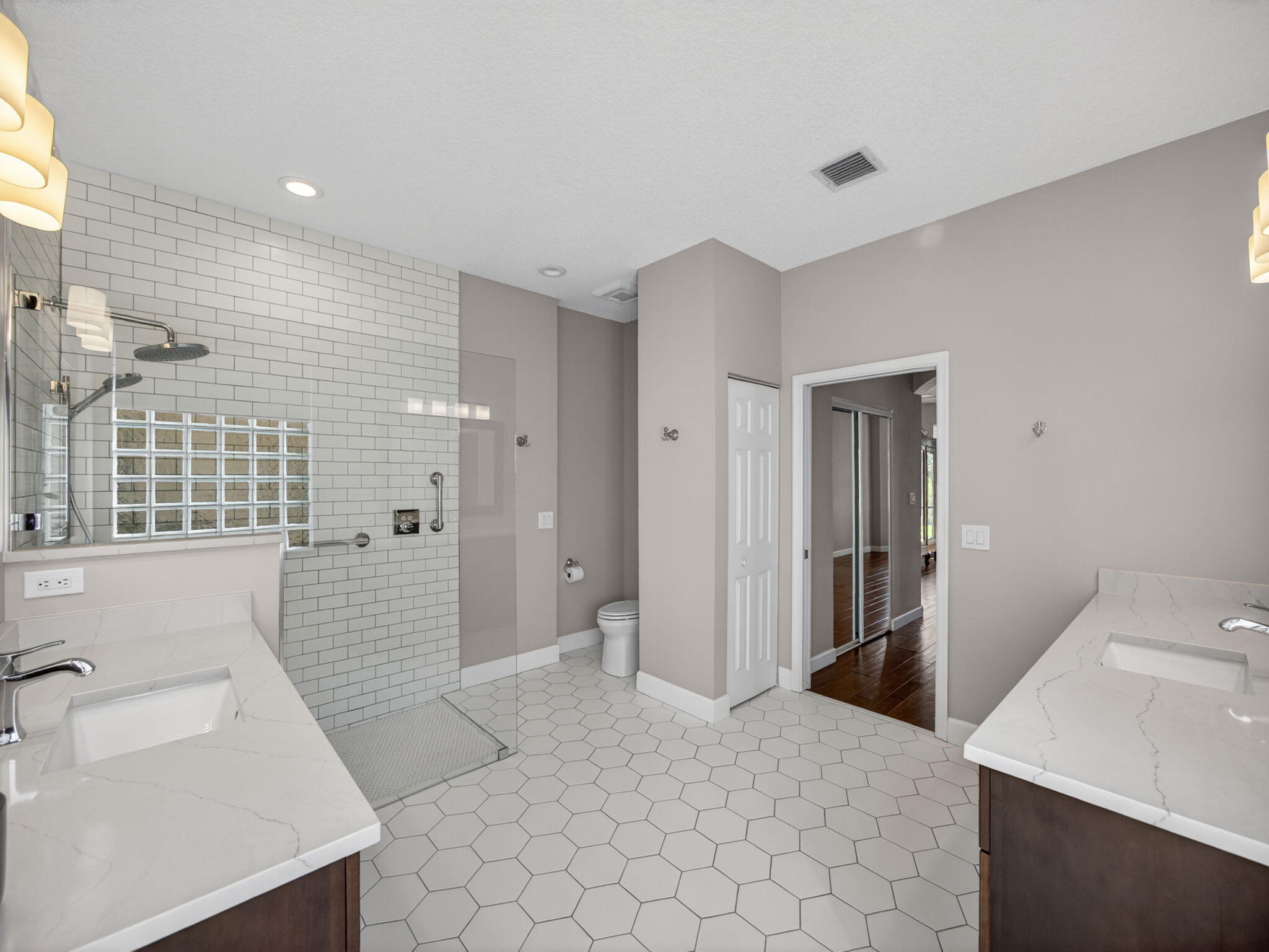 3008 Southeast Racoon Way Stuart, FL 34997 - Photo 19 of 32 Primary Bath