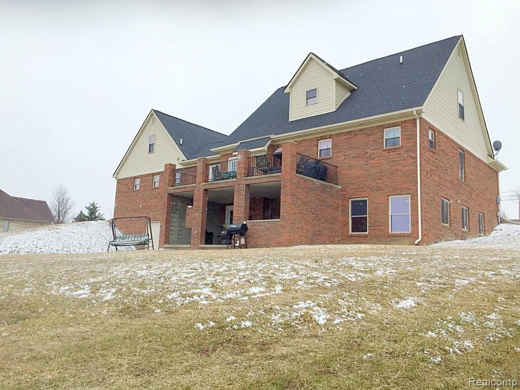 74562 Gould Road Romeo, MI 48065 - Photo 26 of 34 IMG_0963.jpg