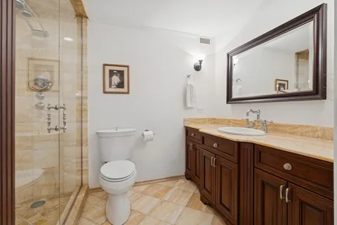 $1,300,000 | 161 East Chicago Avenue, Unit 38A, Chicago, IL 60611