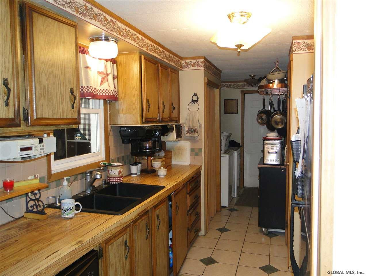 2537 Phillips Road Schodack, NY 12033 - Photo 11 of 30 Photo 12