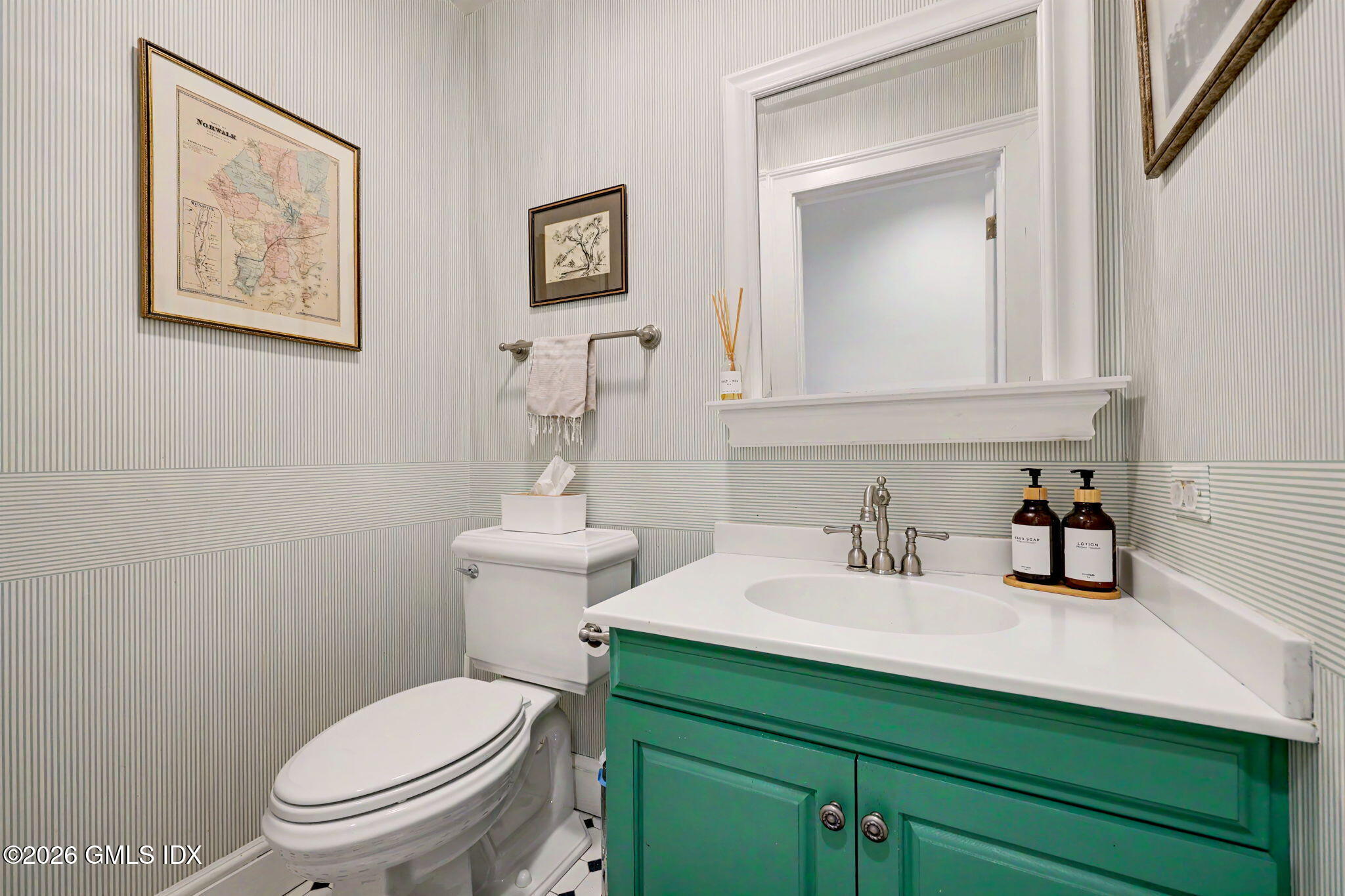 196 West Norwalk Road Norwalk, CT 06850 - Photo 14 of 43 Powder Room