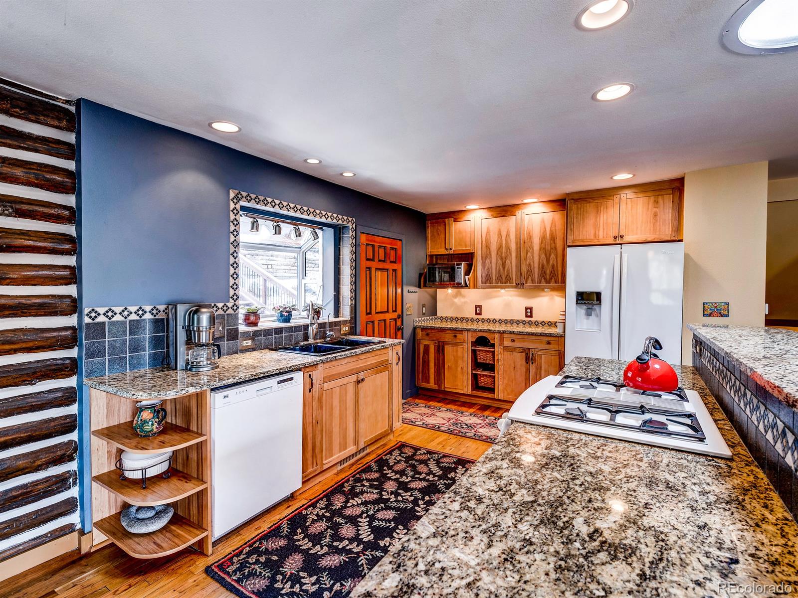 29783 Spruce Road Evergreen, CO 80439 - Photo 13 of 35 Gallery Image 13